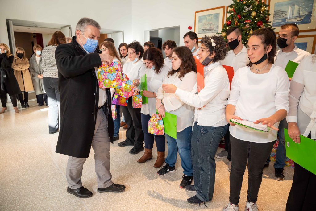 Συγκίνηση και χαρά στις επισκέψεις του Δημάρχου Ιλίου σε Κέντρα και Δομές Φιλοξενίας στο Ίλιον