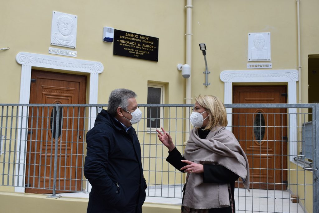 Συνάντηση του Δημάρχου Ιλίου με την πρώην Περιφερειάρχη Ρένα Δούρου στον Δήμο Ιλίου