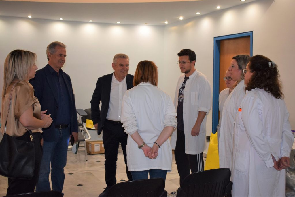 Μεγάλη η προσέλευση στη διήμερη εθελοντική αιμοδοσία του Δήμου Ιλίου