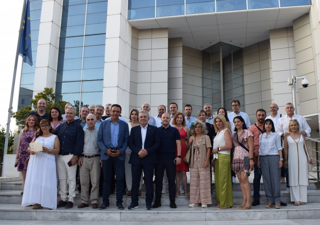 «Λευκή Νύχτα 2023» στο Ίλιον - Πλημμύρισε από κόσμο η μεγαλύτερη πολιτιστική γιορτή του Δήμου Ιλίου 