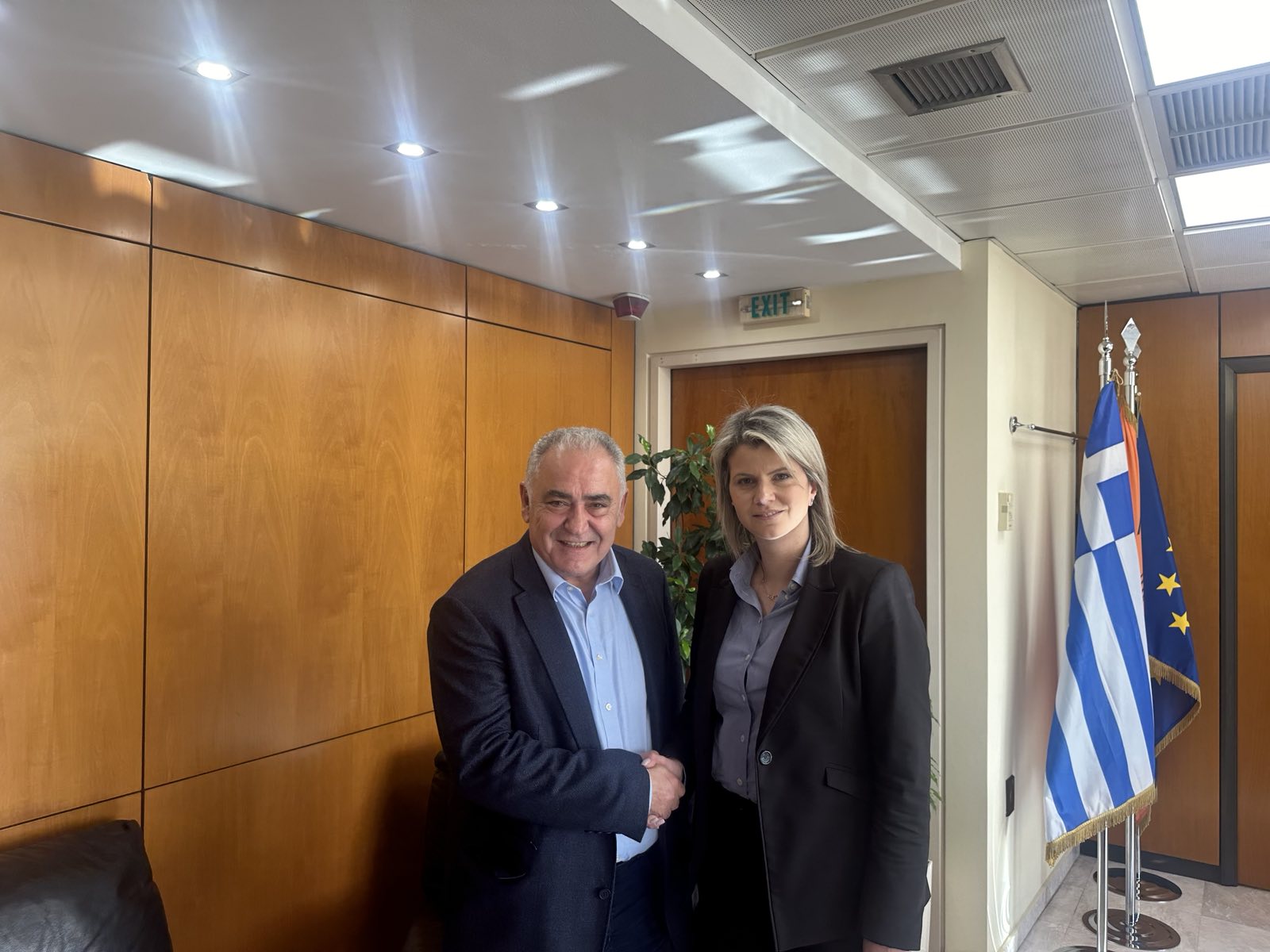 Συνάντηση της Δημάρχου Ιλίου με τον Πρόεδρο του Επαγγελματικού Επιμελητηρίου Αθηνών