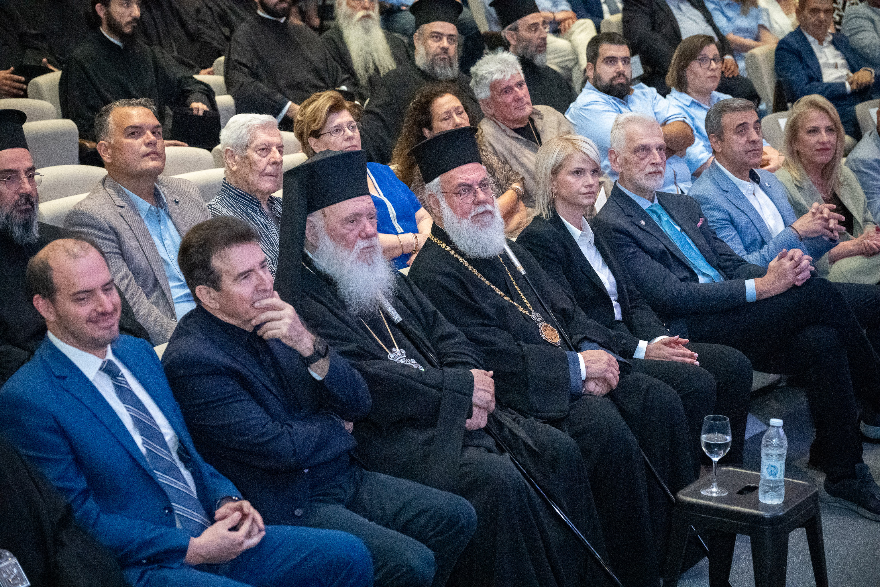 Αναγόρευση του Σεβασμιωτάτου Μητροπολίτου Ιλίου, Αχαρνών και Πετρουπόλεως κ.κ. Αθηναγόρα σε Επίτιμο Δημότη του Δήμου Ιλίου