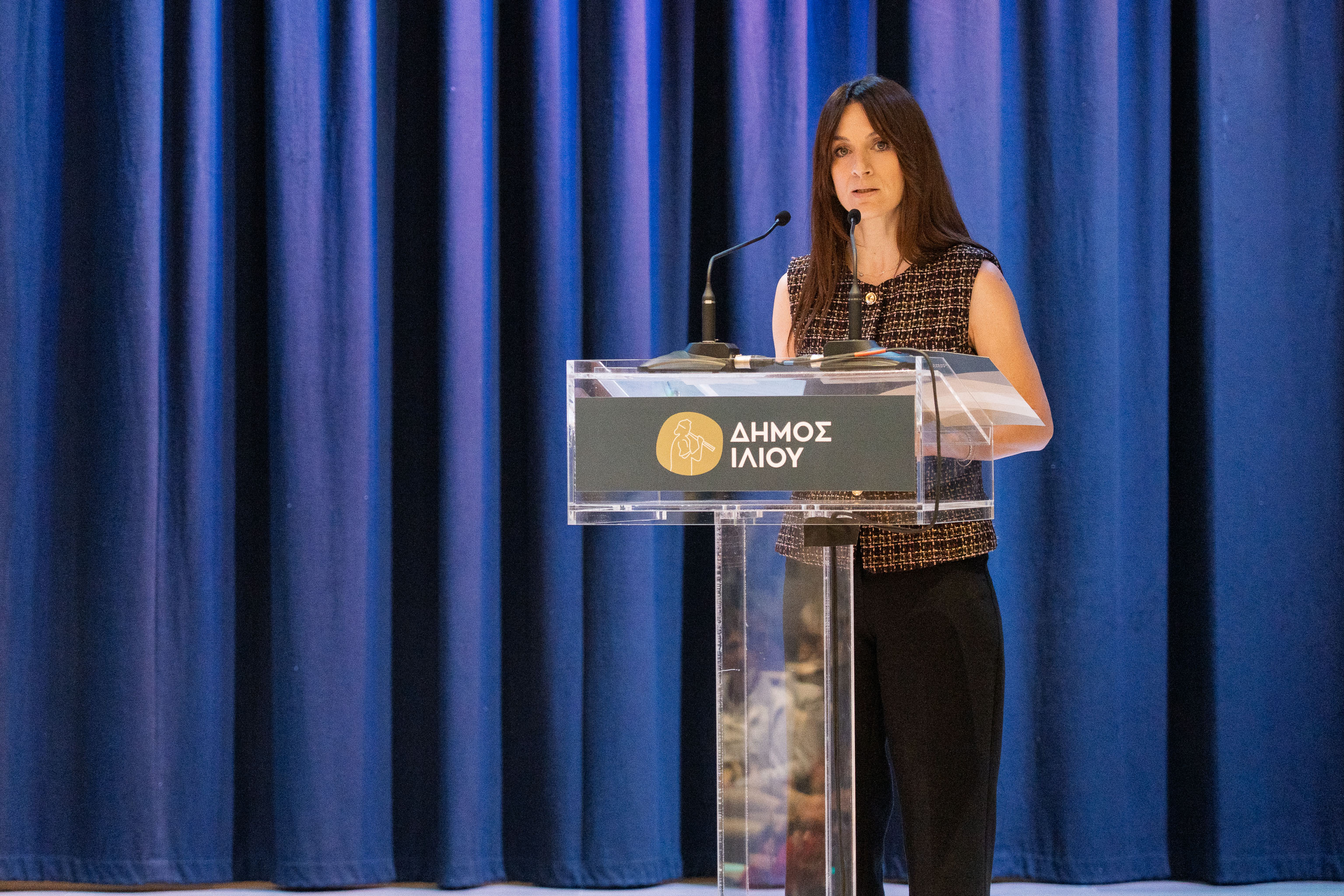 Με επιτυχία ολοκληρώθηκε η ημερίδα για την εγκληματικότητα και την παιδική παραβατικότητα στον Δήμο Ιλίου