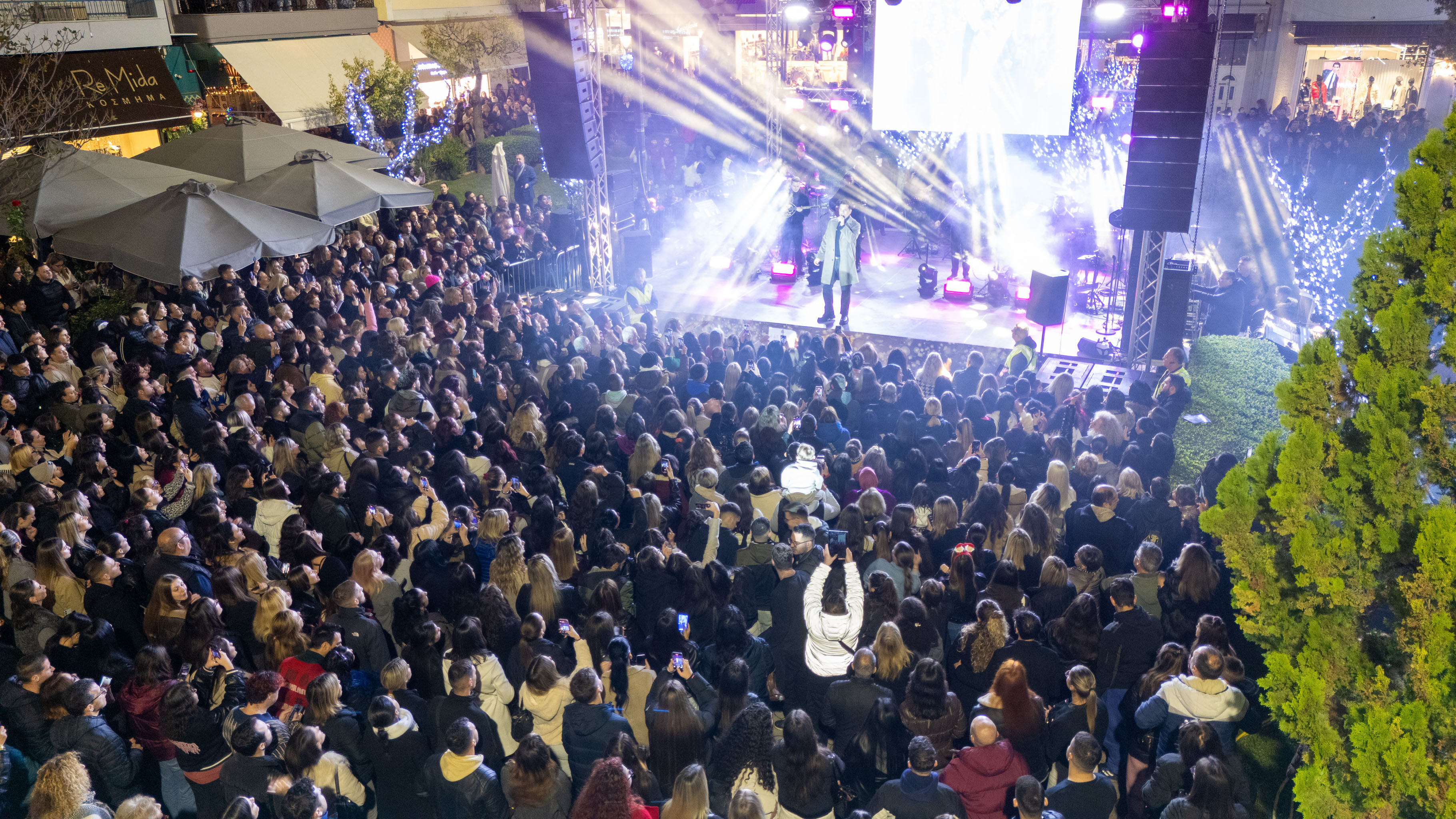 Φωταγώγηση Χριστουγεννιάτικου Δέντρου & Επίσημη έναρξη της «Μαγικής Πόλης» 2025