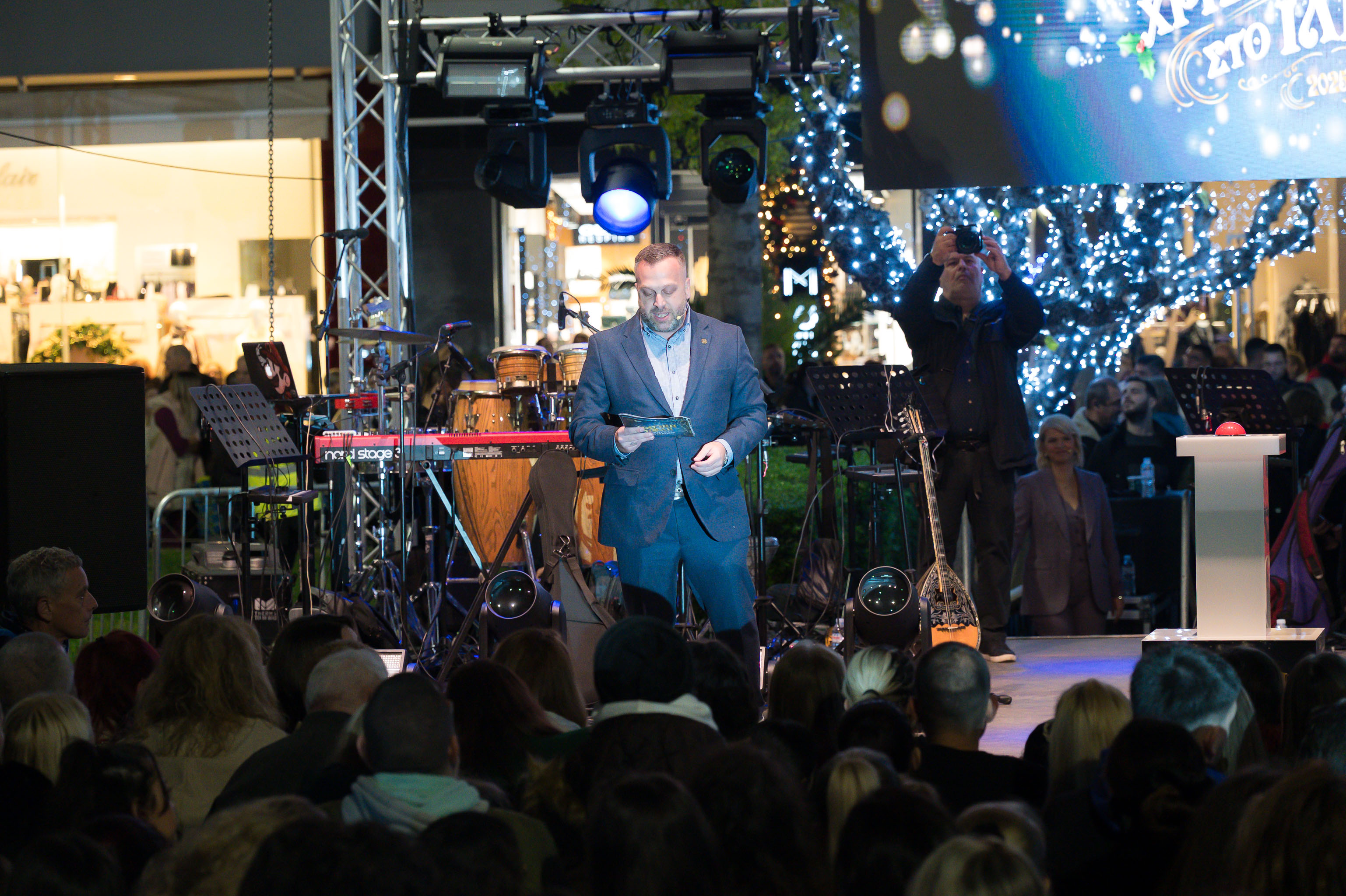Φωταγώγηση Χριστουγεννιάτικου Δέντρου & Επίσημη έναρξη της «Μαγικής Πόλης» 2025