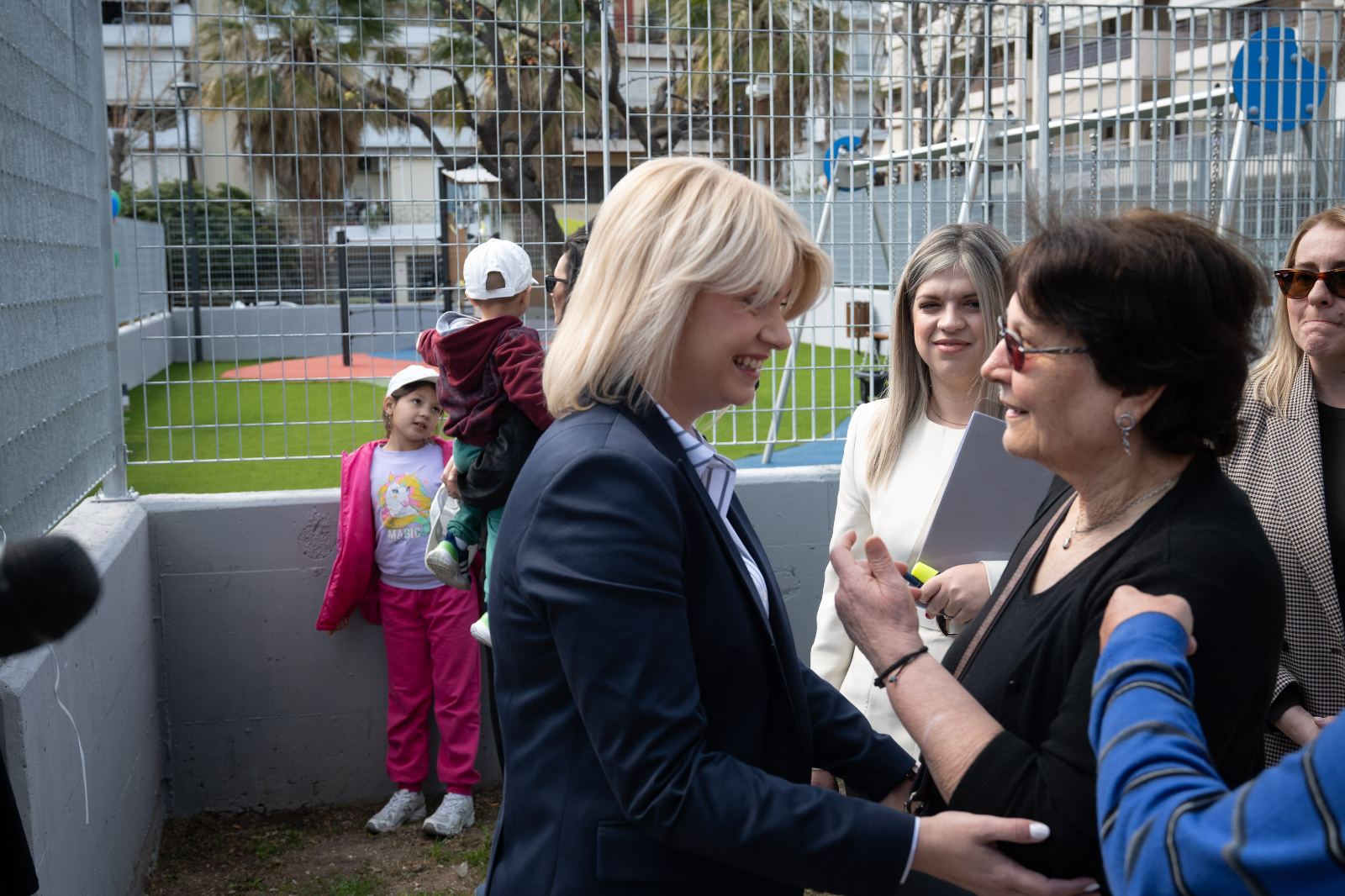 Εγκαινιάστηκαν δύο νέες παιδικές χαρές στο Ίλιον