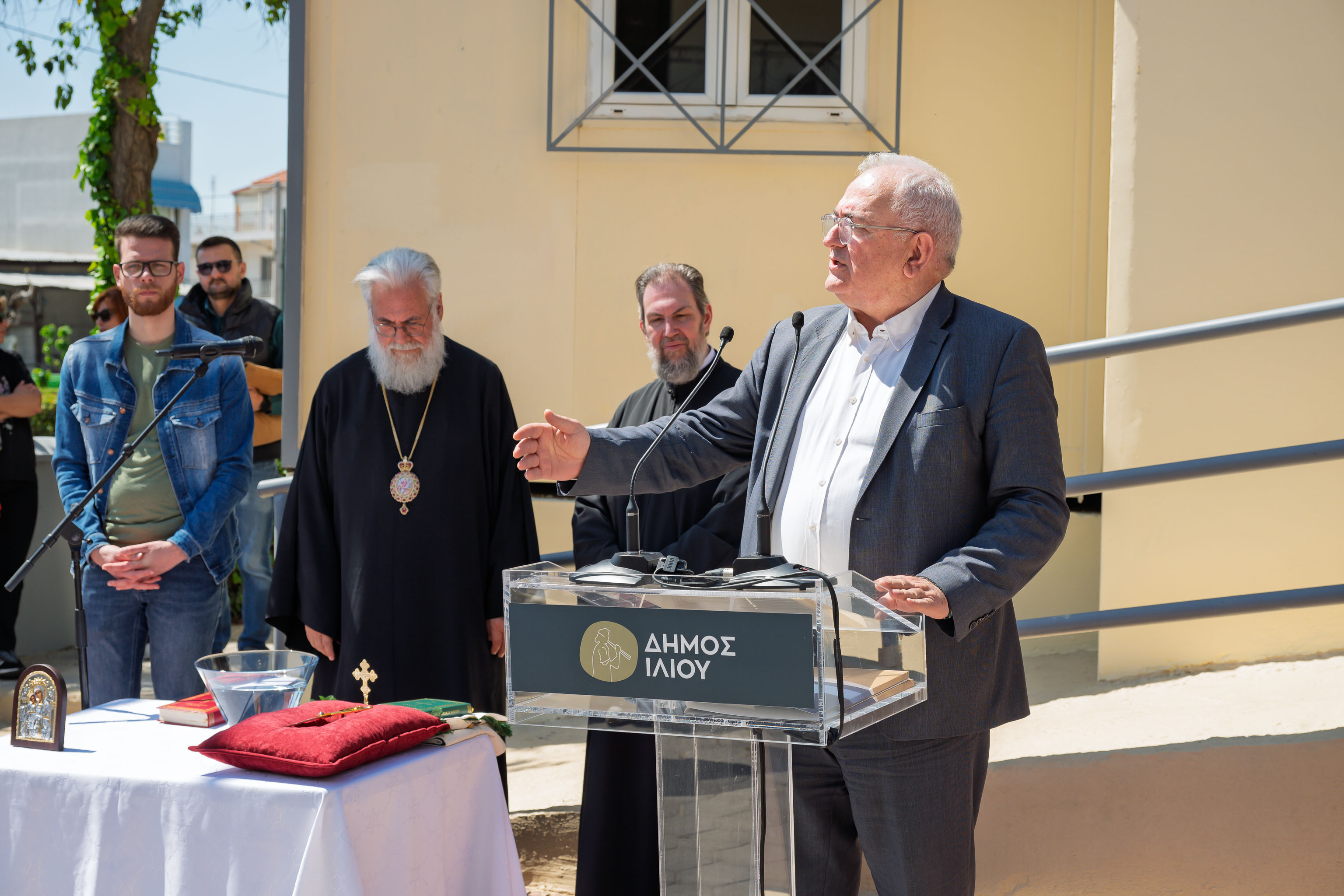 Εγκαινιάστηκε το Δημοτικό Κτηνιατρείο του Δήμου Ιλίου