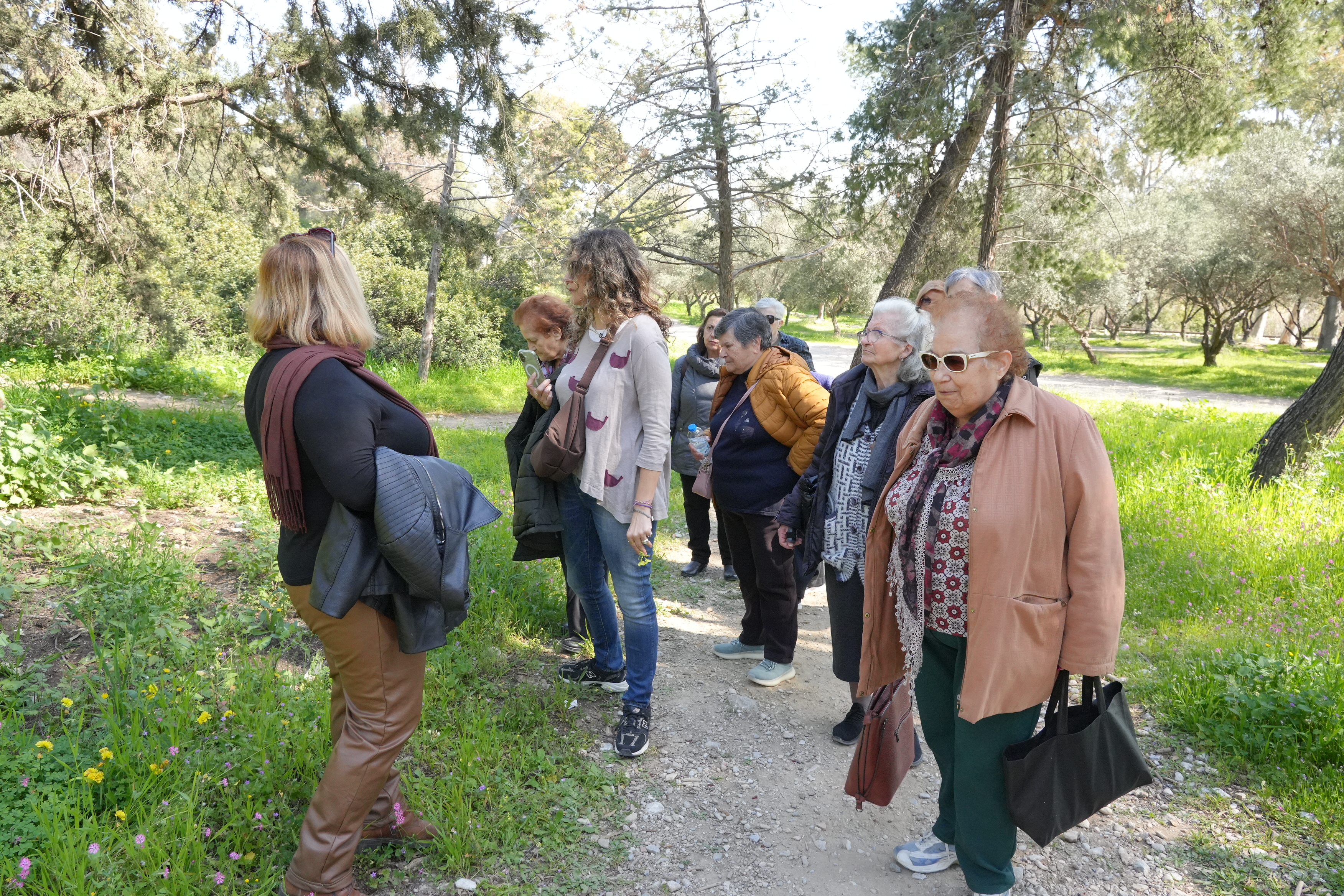 Ξεκίνησαν οι πιλοτικοί Κλιματικοί Περίπατοι στο Ίλιον