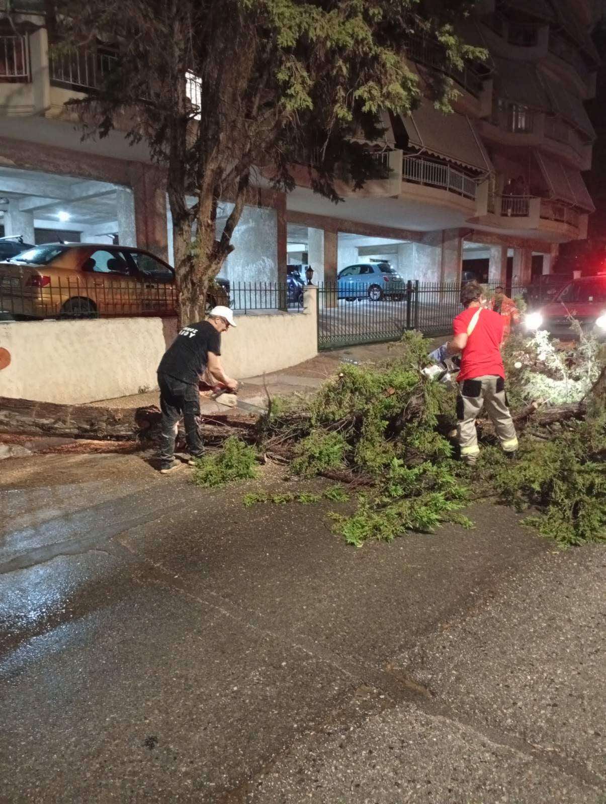 Άμεση η επιχειρησιακή κινητοποίηση των υπηρεσιών του Δήμου Ιλίου στα έντονα καιρικά φαινόμενα που έπληξαν το Ίλιον και ολόκληρη την Αττική